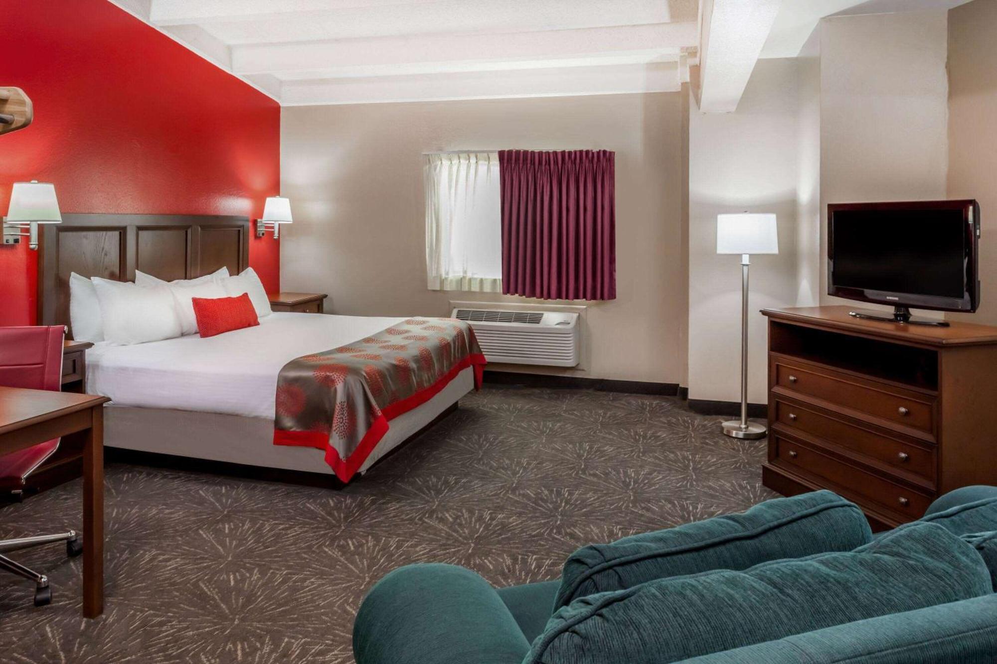 Ramada By Wyndham Hammond Hotel & Conference Center Exterior foto